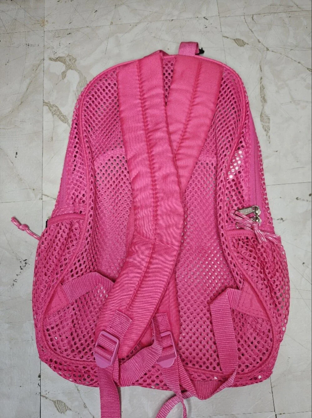 Bright Pink Women’s Mesh Travel Organizer Bag